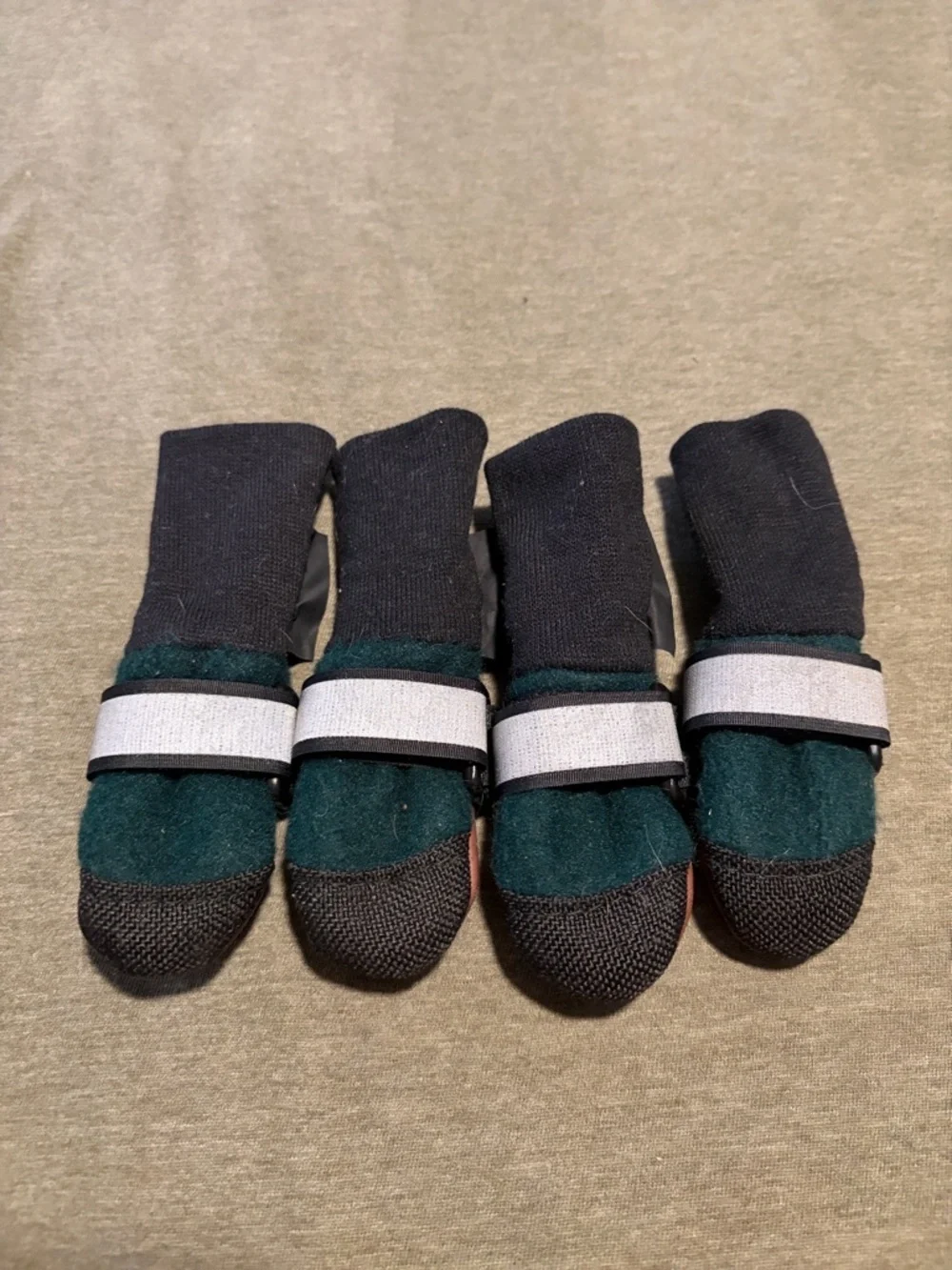 Muttluks itty bitty Original Fleece-Lined Dog Boots
